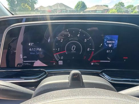 Certified 2023 Cadillac Escalade V w/ Heavy-Duty Trailer Package AWD/4WD image 13