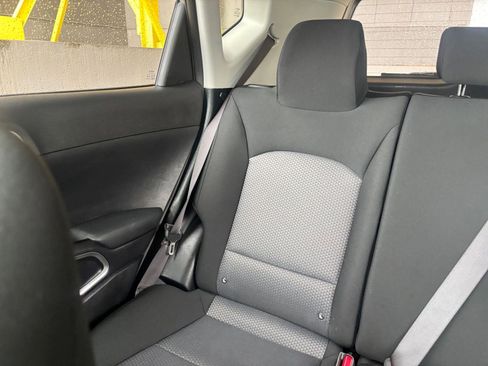 Used 2025 Kia Soul LX w/ LX Technology Package FWD image 37
