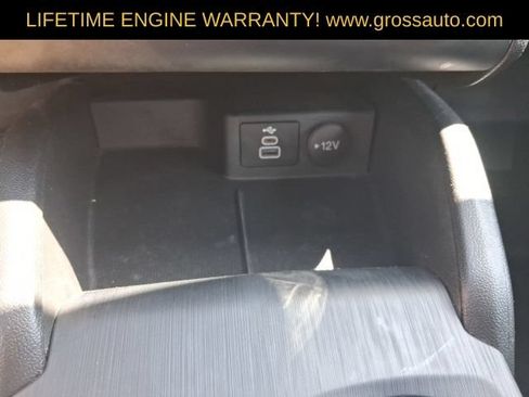 Used 2025 Ford Escape Active AWD/4WD image 17