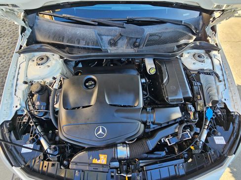 Used 2019 Mercedes-Benz GLA 250 image 27