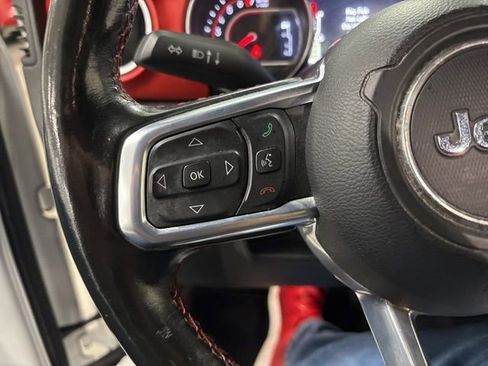 Used 2020 Jeep Wrangler Unlimited Rubicon AWD/4WD image 23