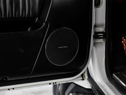 Used 2014 Mercedes-Benz G 63 AMG 4MATIC image 46