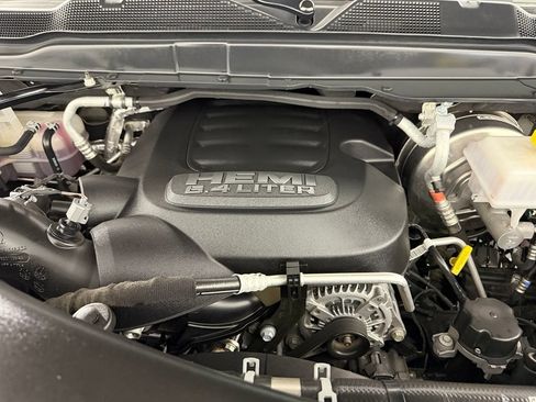 Certified 2026 RAM 2500 Big Horn AWD/4WD image 31