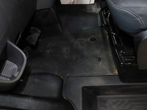 Used 2024 Ford Transit 250 Low Roof AWD w/ Exterior Upgrade Package image 32