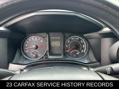 Used 2017 Toyota Tacoma SR AWD/4WD image 16