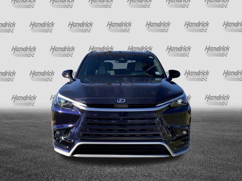 Used 2025 Lexus TX 500h AWD image 3