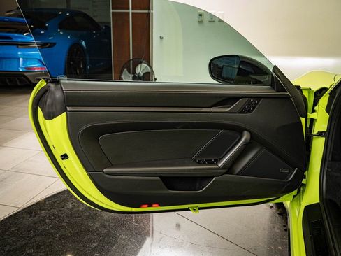 Certified 2025 Porsche 911 Carrera GTS image 38