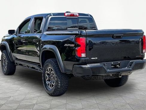 Used 2024 Chevrolet Colorado ZR2 AWD/4WD image 4