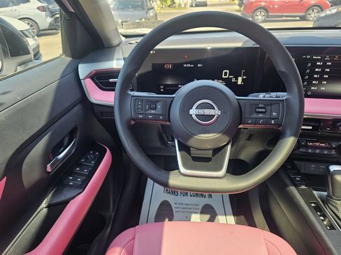 Used 2026 Nissan Kicks SV w/ SV Premium Package AWD/4WD image 33