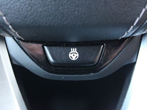 Used 2023 BMW X5 xDrive40i w/ Premium Package image 30