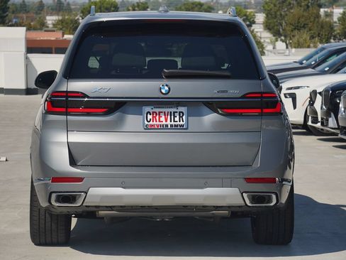 Used 2026 BMW X7 xDrive40i w/ Premium Package AWD/4WD image 6