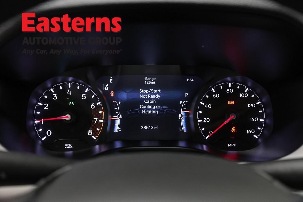 Used 2025 Jeep Compass Limited AWD/4WD image 18