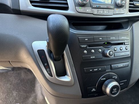 Used 2013 Honda Odyssey EX image 16