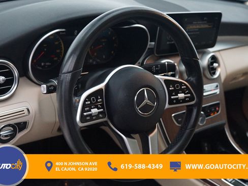 Used 2019 Mercedes-Benz C 300 Sedan image 18