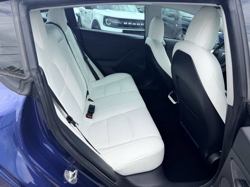 Used 2021 Tesla Model 3 Long Range image 19