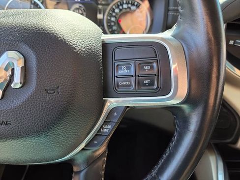 Used 2022 RAM 3500 Laramie image 32