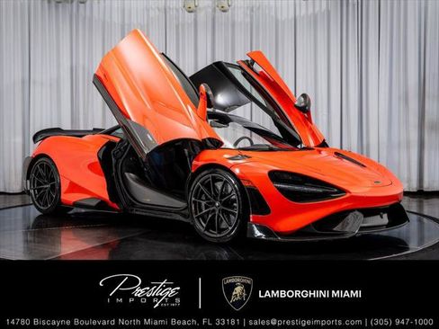 Used 2021 McLaren 765LT RWD image 1
