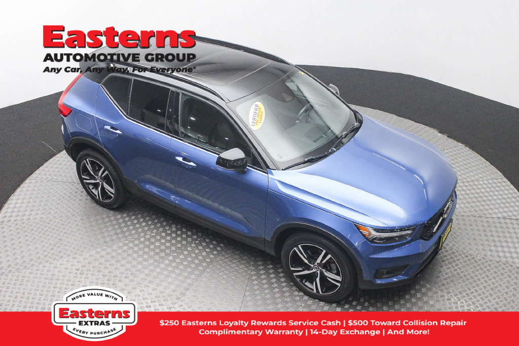 Used 2020 Volvo XC40 T5 R-Design AWD/4WD image 4