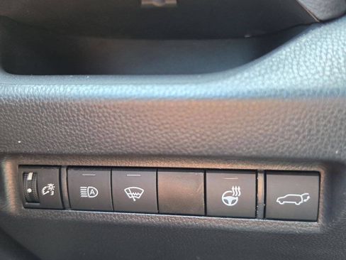 Used 2021 Toyota RAV4 XSE AWD/4WD image 21