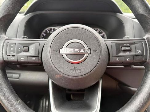 Certified 2025 Nissan Pathfinder S AWD/4WD image 13