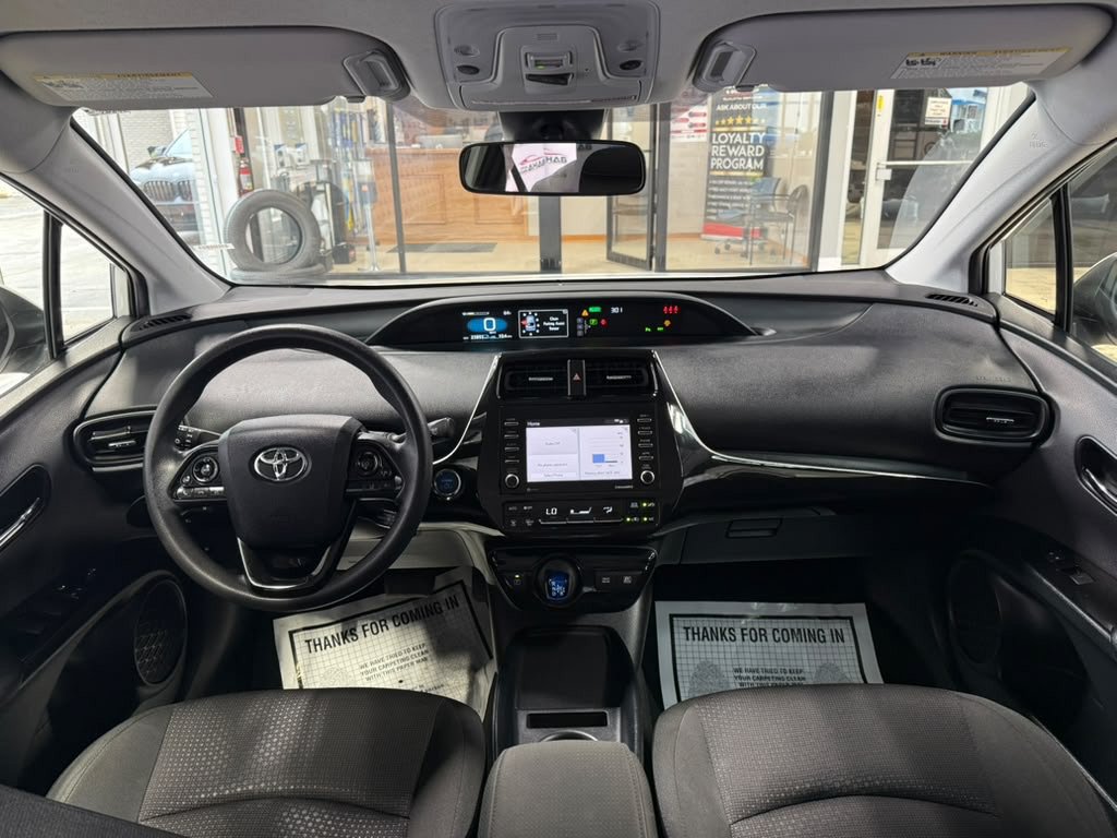 Used 2022 Toyota Prius LE FWD image 21