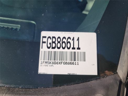 Used 2015 Ford Explorer XLT w/ Equipment Group 202B image 11