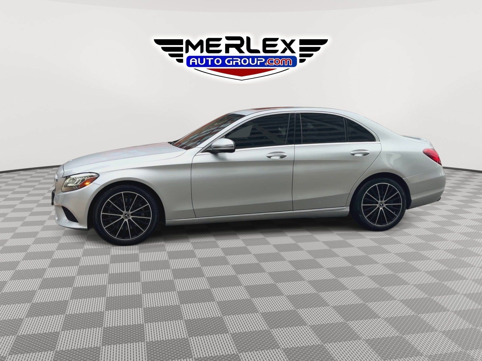 Used 2020 Mercedes-Benz C 300 Sedan w/ Premium Package image 5