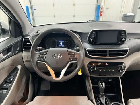 Used 2019 Hyundai Tucson SE image 11