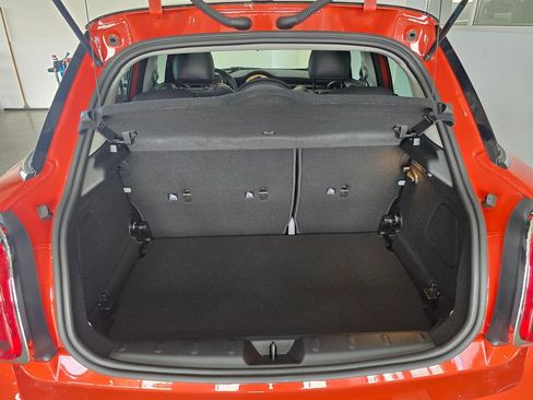 Used 2021 MINI Cooper 4-Door Hardtop w/ Storage Package FWD image 26