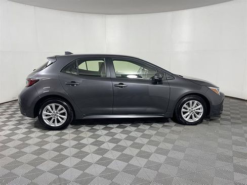 Certified 2025 Toyota Corolla SE FWD image 8