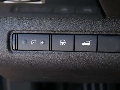 Used 2024 Nissan Pathfinder SL image 26