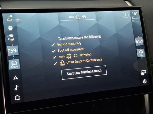 Certified 2025 Land Rover Discovery Sport S AWD/4WD image 26