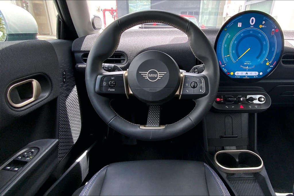 Used 2025 MINI Cooper S FWD image 5