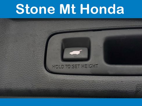 Used 2023 Honda CR-V Sport Touring image 10