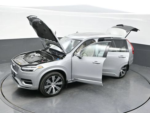 Used 2024 Volvo XC90 B6 Plus w/ Protection Package Premier AWD/4WD image 42