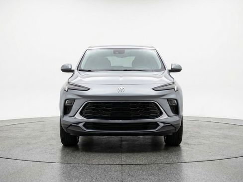 Used 2025 Buick Encore GX Preferred FWD image 2