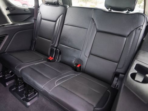 Used 2023 GMC Yukon Denali image 30