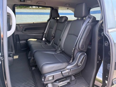Certified 2024 Honda Odyssey EX-L image 19