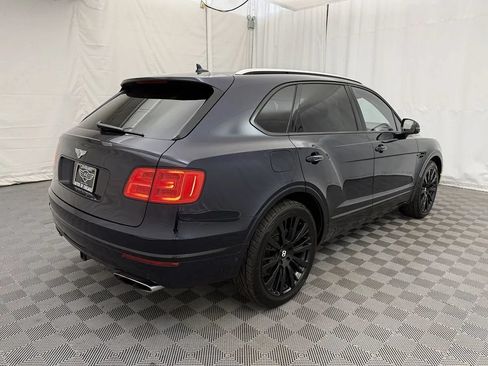 Used 2017 Bentley Bentayga AWD/4WD image 5