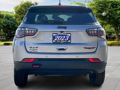 Used 2023 Jeep Compass Trailhawk
