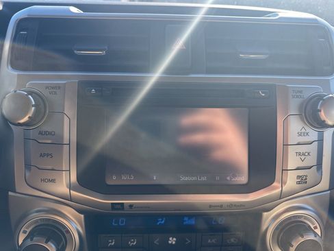 Used 2017 Toyota 4Runner Limited image 22