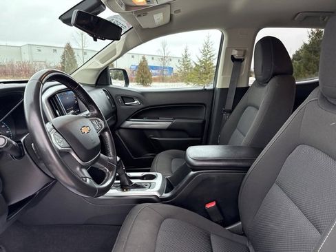 Used 2020 Chevrolet Colorado LT w/ LT Convenience Package image 15