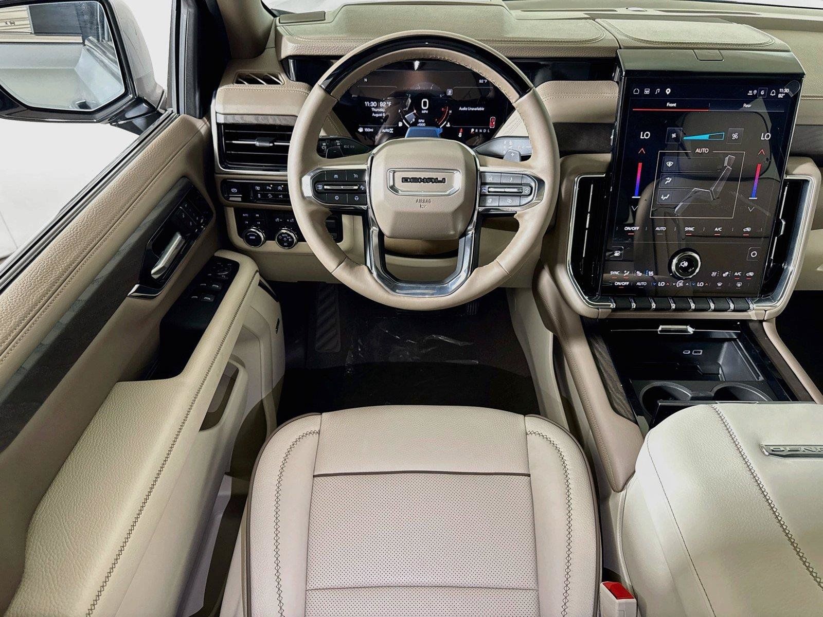 New 2026 GMC Yukon Denali w/ Denali Reserve Package AWD/4WD image 15