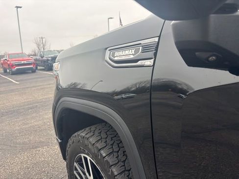 Used 2020 GMC Sierra 1500 AT4 w/ AT4 Premium Package image 29