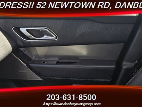 Used 2019 Land Rover Range Rover Velar S image 14