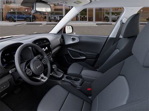 Certified 2025 Kia Soul S FWD image 17