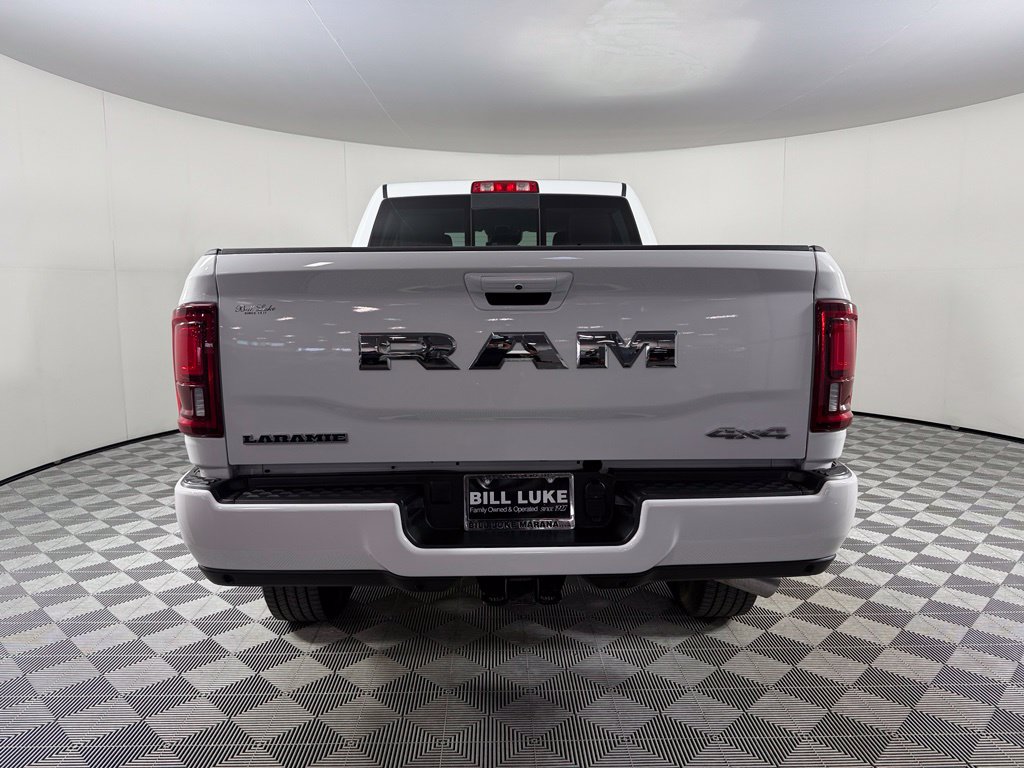 Used 2026 RAM 2500 Laramie AWD/4WD image 7