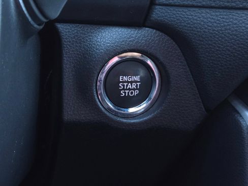 Certified 2025 Toyota RAV4 XLE AWD/4WD image 18
