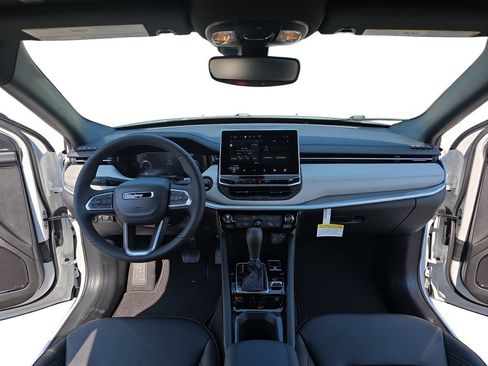 New 2026 Jeep Compass Limited AWD/4WD image 9