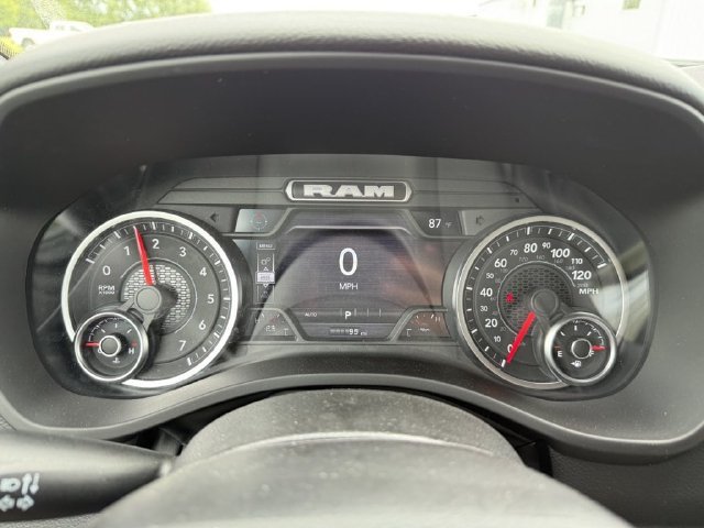 Used 2026 RAM 1500 Big Horn AWD/4WD image 14